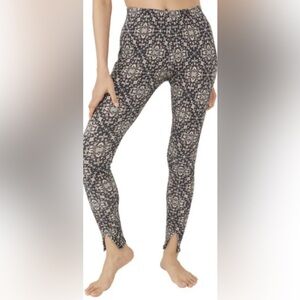 Free People Early Night Printed Black Thermal Leggings Size XS NWOT